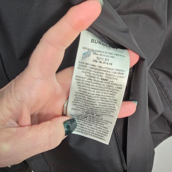 Burberry Men’s Black Perforated Logo Packaway Hood Technical Car Coat XL NWT - Picture 8 of 14